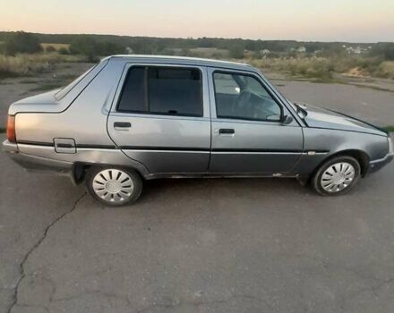 Серый ЗАЗ 1103 Славута, объемом двигателя 1.2 л и пробегом 200 тыс. км за 900 $, фото 3 на Automoto.ua