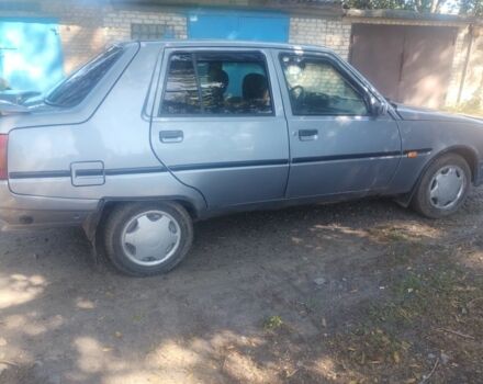 Серый ЗАЗ 1103 Славута, объемом двигателя 1.3 л и пробегом 120 тыс. км за 2000 $, фото 4 на Automoto.ua