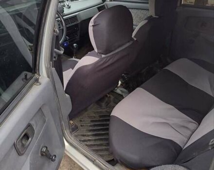 Серый ЗАЗ 1103 Славута, объемом двигателя 1.2 л и пробегом 300 тыс. км за 1326 $, фото 3 на Automoto.ua