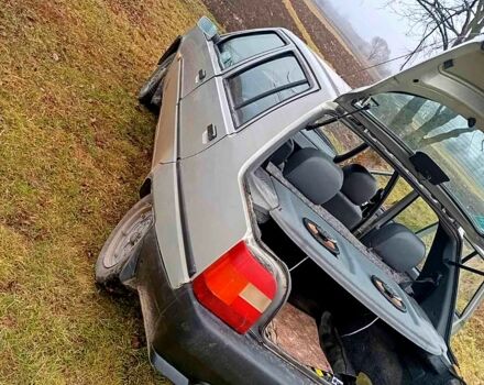 Серый ЗАЗ 1103 Славута, объемом двигателя 1.2 л и пробегом 354 тыс. км за 750 $, фото 4 на Automoto.ua