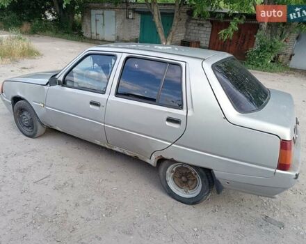 Серый ЗАЗ 1103 Славута, объемом двигателя 1.2 л и пробегом 126 тыс. км за 900 $, фото 4 на Automoto.ua