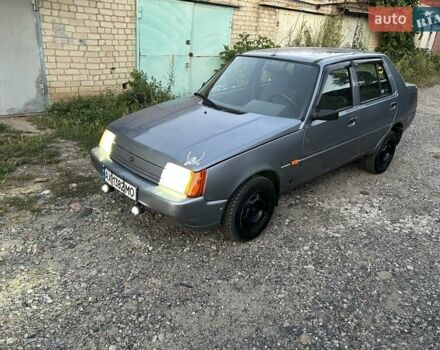 Сірий ЗАЗ 1103 Славута, об'ємом двигуна 1.2 л та пробігом 70 тис. км за 1700 $, фото 3 на Automoto.ua