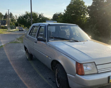 Серый ЗАЗ 1103 Славута, объемом двигателя 1.2 л и пробегом 116 тыс. км за 790 $, фото 2 на Automoto.ua