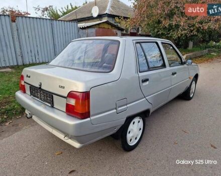 Серый ЗАЗ 1103 Славута, объемом двигателя 1.2 л и пробегом 21 тыс. км за 2250 $, фото 8 на Automoto.ua