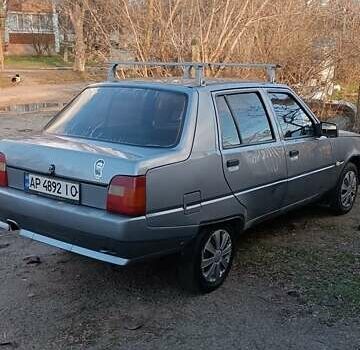 Серый ЗАЗ 1103 Славута, объемом двигателя 1.3 л и пробегом 140 тыс. км за 1400 $, фото 2 на Automoto.ua