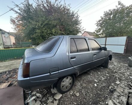 Серый ЗАЗ 1103 Славута, объемом двигателя 1.3 л и пробегом 50 тыс. км за 564 $, фото 3 на Automoto.ua