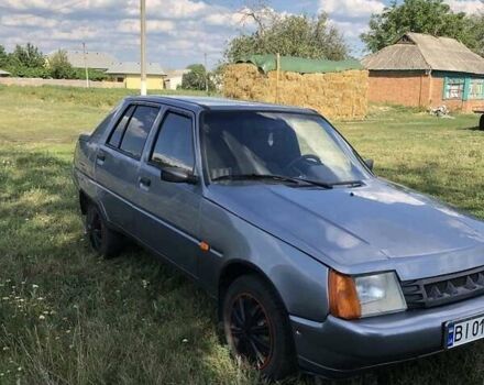 Серый ЗАЗ 1103 Славута, объемом двигателя 1.3 л и пробегом 102 тыс. км за 1453 $, фото 2 на Automoto.ua