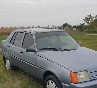 ЗАЗ 1103 Славута 2010 в Мироновке на Automoto.ua Серый ЗАЗ 1103 Славута, объемом двигателя 1.3 л и пробегом 190 тыс. км за 1080 $, фото 6 на Automoto.ua