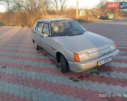 Серый ЗАЗ 1103 Славута, объемом двигателя 1.3 л и пробегом 157 тыс. км за 1700 $, фото 2 на Automoto.ua