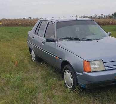 ЗАЗ 1103 Славута 2010 в Мироновке на Automoto.ua Серый ЗАЗ 1103 Славута, объемом двигателя 1.3 л и пробегом 190 тыс. км за 1080 $, фото 5 на Automoto.ua