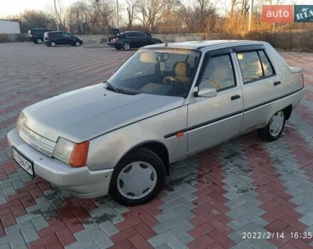 Серый ЗАЗ 1103 Славута, объемом двигателя 1.3 л и пробегом 157 тыс. км за 1700 $, фото 7 на Automoto.ua