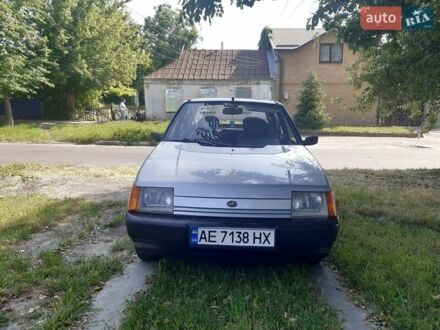ЗАЗ 1103 Славута 1999 у Верхнеднепровске на Automoto.ua Сірий ЗАЗ 1103 Славута, об'ємом двигуна 1.1 л та пробігом 85 тис. км за 1800 $, фото 1 на Automoto.ua