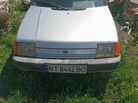 ЗАЗ 1103 Славута 2003 у Тернополі на Automoto.ua Сірий ЗАЗ 1103 Славута, об'ємом двигуна 1.3 л та пробігом 150 тис. км за 1400 $, фото 1 на Automoto.ua