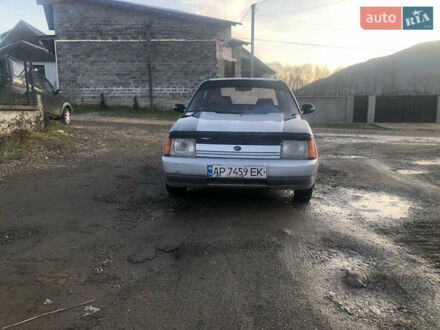 ЗАЗ 1103 Славута 2003 в Межгорье на Automoto.ua Серый ЗАЗ 1103 Славута, объемом двигателя 1.2 л и пробегом 190 тыс. км за 450 $, фото 1 на Automoto.ua