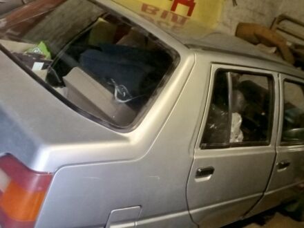 ЗАЗ 1103 Славута 2003 в Виннице на Automoto.ua Серый ЗАЗ 1103 Славута, объемом двигателя 1.2 л и пробегом 187 тыс. км за 550 $, фото 1 на Automoto.ua