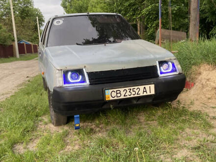 ЗАЗ 1103 Славута 2004 у Чернігові на Automoto.ua Сірий ЗАЗ 1103 Славута, об'ємом двигуна 0 л та пробігом 90 тис. км за 646 $, фото 1 на Automoto.ua