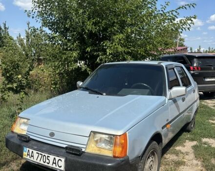 Серый ЗАЗ 1103 Славута, объемом двигателя 1.2 л и пробегом 80 тыс. км за 950 $, фото 1 на Automoto.ua