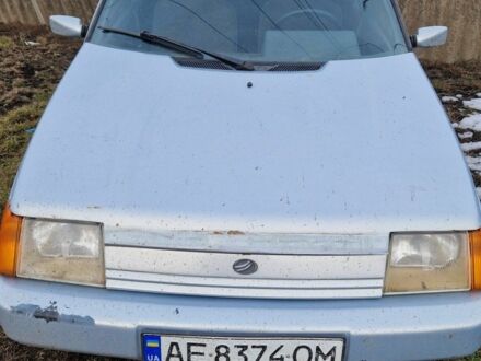 ЗАЗ 1103 Славута 2004 у Пятихатках на Automoto.ua Сірий ЗАЗ 1103 Славута, об'ємом двигуна 0 л та пробігом 170 тис. км за 750 $, фото 1 на Automoto.ua