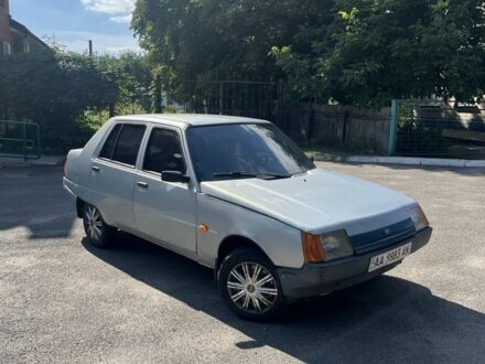 ЗАЗ 1103 Славута 2004 у Варве на Automoto.ua Сірий ЗАЗ 1103 Славута, об'ємом двигуна 1.2 л та пробігом 109 тис. км за 900 $, фото 1 на Automoto.ua