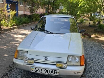 ЗАЗ 1103 Славута 2004 в Днепре (Днепропетровске) на Automoto.ua Серый ЗАЗ 1103 Славута, объемом двигателя 1.2 л и пробегом 72 тыс. км за 1100 $, фото 1 на Automoto.ua