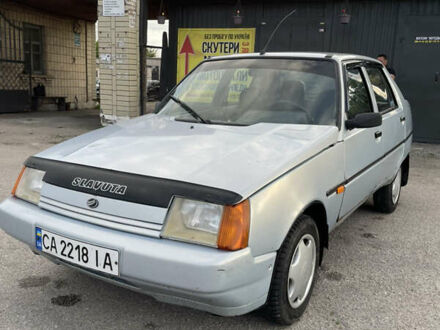 ЗАЗ 1103 Славута 2004 у Мироновке на Automoto.ua Сірий ЗАЗ 1103 Славута, об'ємом двигуна 1.2 л та пробігом 230 тис. км за 799 $, фото 1 на Automoto.ua