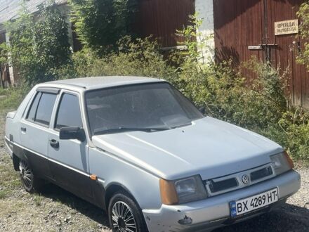 ЗАЗ 1103 Славута 2004 в Староконстантинов на Automoto.ua Серый ЗАЗ 1103 Славута, объемом двигателя 1.2 л и пробегом 196 тыс. км за 450 $, фото 1 на Automoto.ua