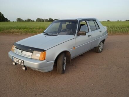 ЗАЗ 1103 Славута 2004 у Лубнах на Automoto.ua Сірий ЗАЗ 1103 Славута, об'ємом двигуна 1.2 л та пробігом 150 тис. км за 1450 $, фото 1 на Automoto.ua