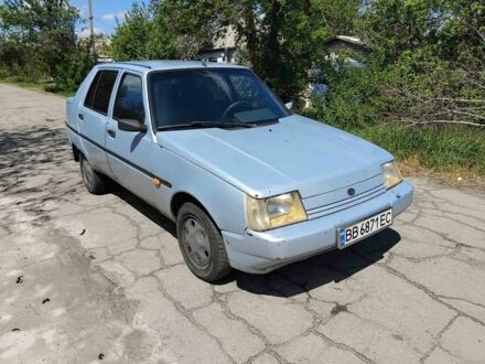 ЗАЗ 1103 Славута 2005 у Новомосковске на Automoto.ua Сірий ЗАЗ 1103 Славута, об'ємом двигуна 1.2 л та пробігом 1 тис. км за 805 $, фото 1 на Automoto.ua
