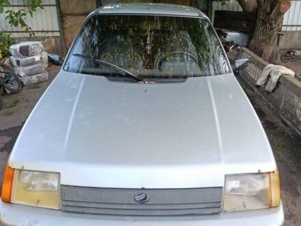 ЗАЗ 1103 Славута 2005 в Купянске на Automoto.ua Серый ЗАЗ 1103 Славута, объемом двигателя 1.2 л и пробегом 137 тыс. км за 848 $, фото 1 на Automoto.ua