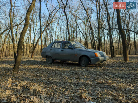 ЗАЗ 1103 Славута 2006 у Запоріжжя на Automoto.ua Сірий ЗАЗ 1103 Славута, об'ємом двигуна 1.2 л та пробігом 280 тис. км за 1000 $, фото 1 на Automoto.ua