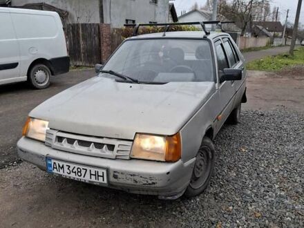 Серый ЗАЗ 1103 Славута, объемом двигателя 1.2 л и пробегом 280 тыс. км за 900 $, фото 1 на Automoto.ua