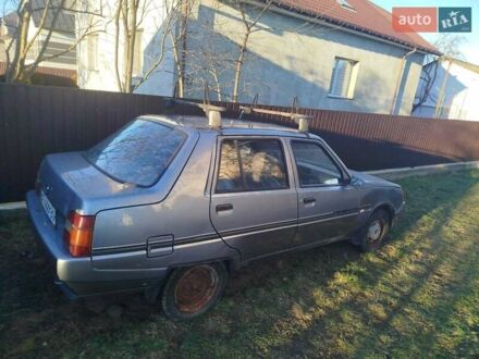 ЗАЗ 1103 Славута 2006 у Рожнятове на Automoto.ua Сірий ЗАЗ 1103 Славута, об'ємом двигуна 1.2 л та пробігом 60 тис. км за 700 $, фото 1 на Automoto.ua