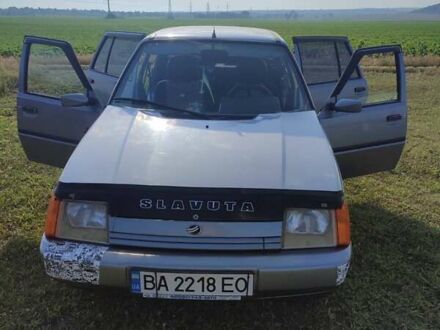 ЗАЗ 1103 Славута 2006 в Александрие на Automoto.ua Серый ЗАЗ 1103 Славута, объемом двигателя 1.2 л и пробегом 152 тыс. км за 1399 $, фото 1 на Automoto.ua