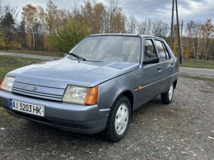 Сірий ЗАЗ 1103 Славута, об'ємом двигуна 1.2 л та пробігом 30 тис. км за 1950 $, фото 1 на Automoto.ua