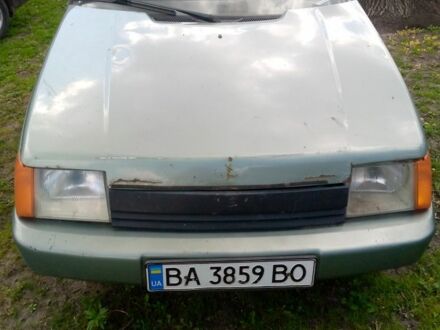 ЗАЗ 1103 Славута 2006 в Миргороде на Automoto.ua Серый ЗАЗ 1103 Славута, объемом двигателя 1.2 л и пробегом 120 тыс. км за 544 $, фото 1 на Automoto.ua