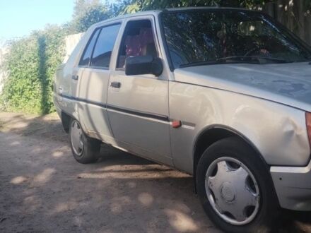 ЗАЗ 1103 Славута 2006 у Нежине на Automoto.ua Сірий ЗАЗ 1103 Славута, об'ємом двигуна 1 л та пробігом 159 тис. км за 668 $, фото 1 на Automoto.ua