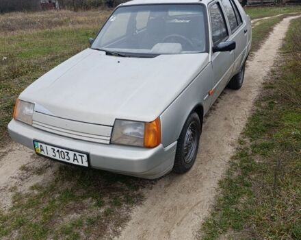 Серый ЗАЗ 1103 Славута, объемом двигателя 1.2 л и пробегом 200 тыс. км за 1000 $, фото 1 на Automoto.ua