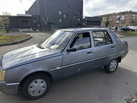 Серый ЗАЗ 1103 Славута, объемом двигателя 1.2 л и пробегом 145 тыс. км за 1300 $, фото 1 на Automoto.ua