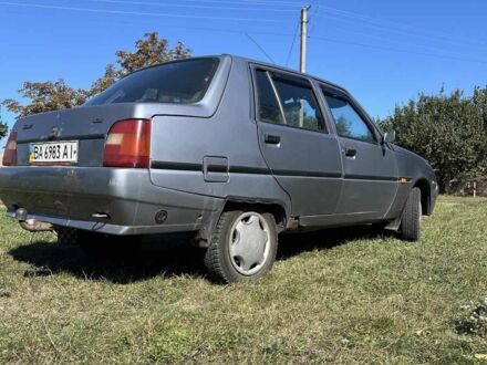 ЗАЗ 1103 Славута 2007 в Долинской на Automoto.ua Серый ЗАЗ 1103 Славута, объемом двигателя 1.2 л и пробегом 152 тыс. км за 1000 $, фото 1 на Automoto.ua