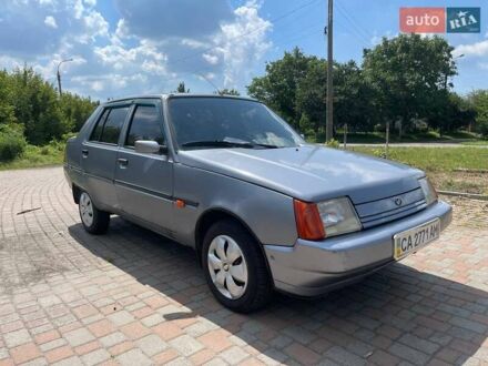 ЗАЗ 1103 Славута 2007 в Чернобае на Automoto.ua Серый ЗАЗ 1103 Славута, объемом двигателя 1.2 л и пробегом 130 тыс. км за 2000 $, фото 1 на Automoto.ua