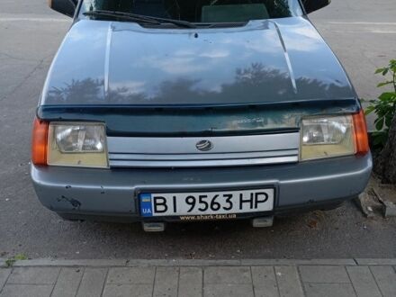 ЗАЗ 1103 Славута 2008 у Кобеляках на Automoto.ua Сірий ЗАЗ 1103 Славута, об'ємом двигуна 1.2 л та пробігом 200 тис. км за 1087 $, фото 1 на Automoto.ua