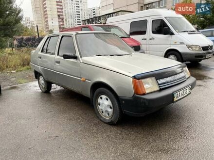 Серый ЗАЗ 1103 Славута, объемом двигателя 1.3 л и пробегом 224 тыс. км за 950 $, фото 1 на Automoto.ua