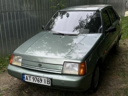 ЗАЗ 1103 Славута 2008 у Івано-Франківську на Automoto.ua Сірий ЗАЗ 1103 Славута, об'ємом двигуна 1.2 л та пробігом 173 тис. км за 900 $, фото 1 на Automoto.ua