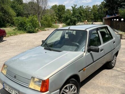 ЗАЗ 1103 Славута 2008 у Запоріжжя на Automoto.ua Сірий ЗАЗ 1103 Славута, об'ємом двигуна 1.2 л та пробігом 99 тис. км за 1350 $, фото 1 на Automoto.ua