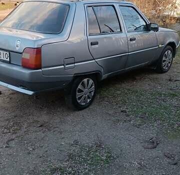 Серый ЗАЗ 1103 Славута, объемом двигателя 1.3 л и пробегом 140 тыс. км за 1400 $, фото 1 на Automoto.ua