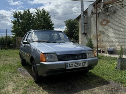 ЗАЗ 1103 Славута 2009 в Полтаве на Automoto.ua Серый ЗАЗ 1103 Славута, объемом двигателя 1.3 л и пробегом 100 тыс. км за 950 $, фото 1 на Automoto.ua