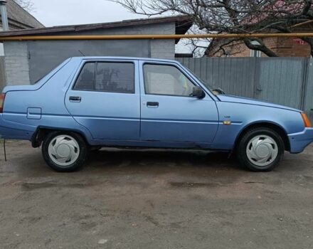 Синій ЗАЗ 1103 Славута, об'ємом двигуна 1.2 л та пробігом 180 тис. км за 1000 $, фото 4 на Automoto.ua
