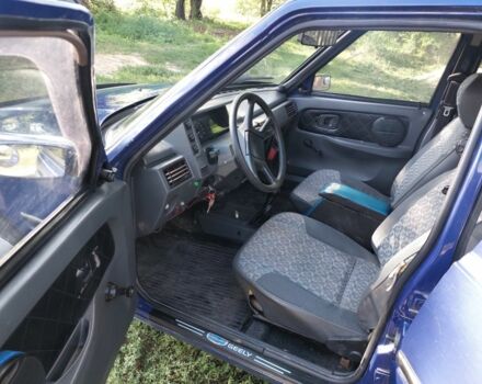 Синий ЗАЗ 1103 Славута, объемом двигателя 1.2 л и пробегом 168 тыс. км за 896 $, фото 8 на Automoto.ua