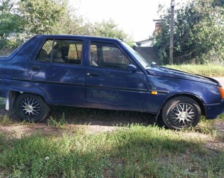 Синий ЗАЗ 1103 Славута, объемом двигателя 1.2 л и пробегом 168 тыс. км за 896 $, фото 15 на Automoto.ua
