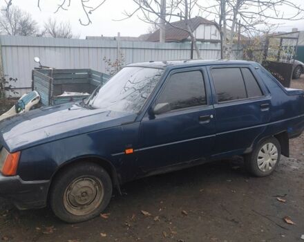 Синій ЗАЗ 1103 Славута, об'ємом двигуна 1.2 л та пробігом 180 тис. км за 750 $, фото 2 на Automoto.ua